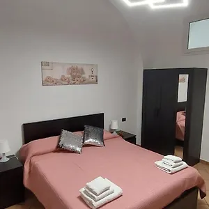 Appartamento Le Sisters, Genova