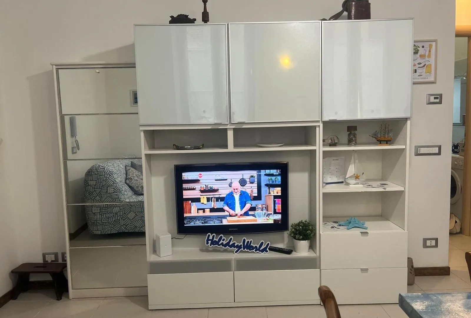 Casa Mirella By Holiday World Genoa Apartment